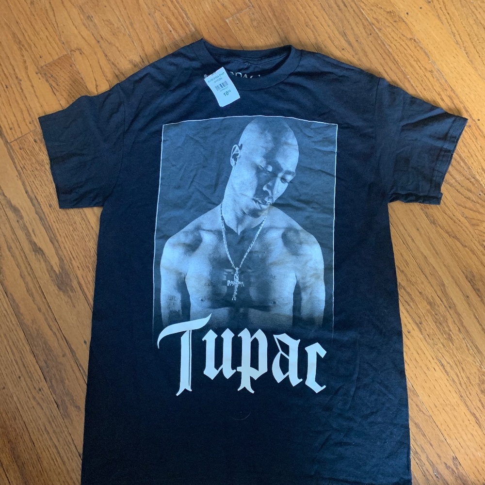 Tupac t shirt